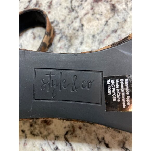 Style & Co Ankle Strap Heels 7 Leopard Print Open Toe Block Sandals Chic - Picture 2 of 6